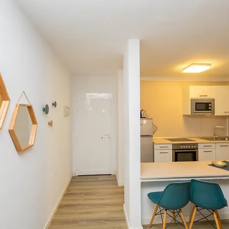 2br Private Terrace House - Solarium & Pool Apartmán