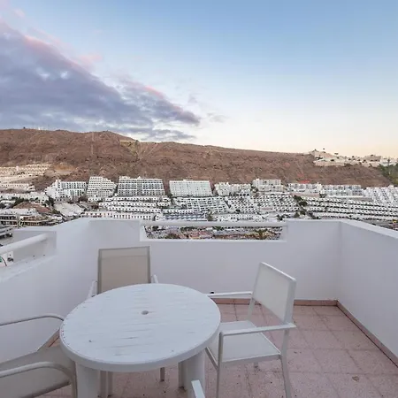 2br Private Terrace House - Solarium & Pool Apartmán