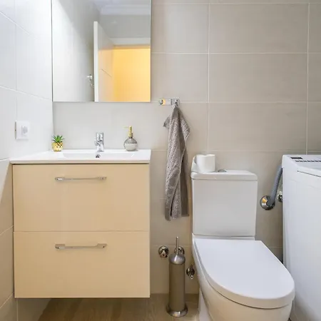2br Private Terrace House - Solarium & Pool Apartmán
